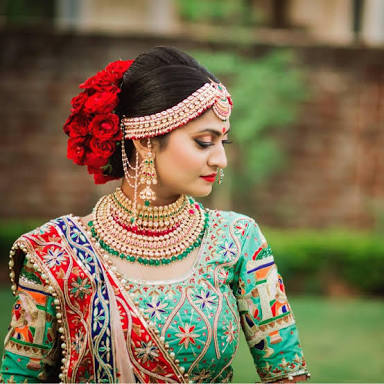 Green Beauty  Parlour  - Best...